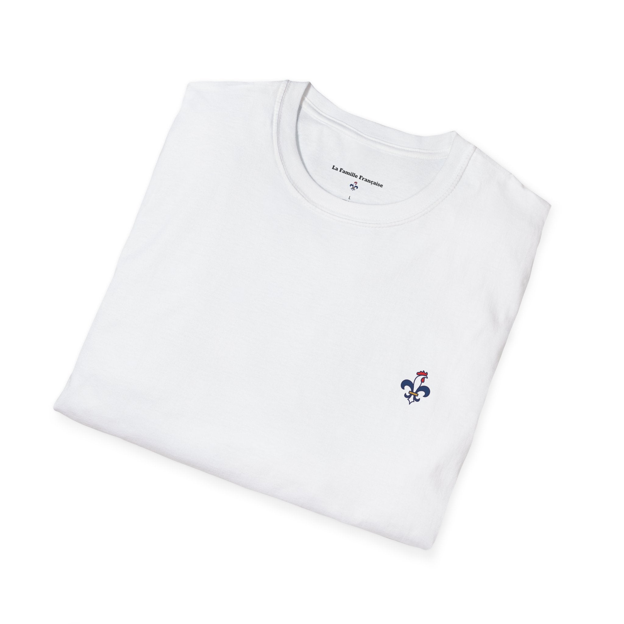 T-shirt La Famille Française blanc – logo coq tricolore côté cœur et dos inscription humoristique “La CAF : Caisse d'Alimentaiton des Feinéants”.