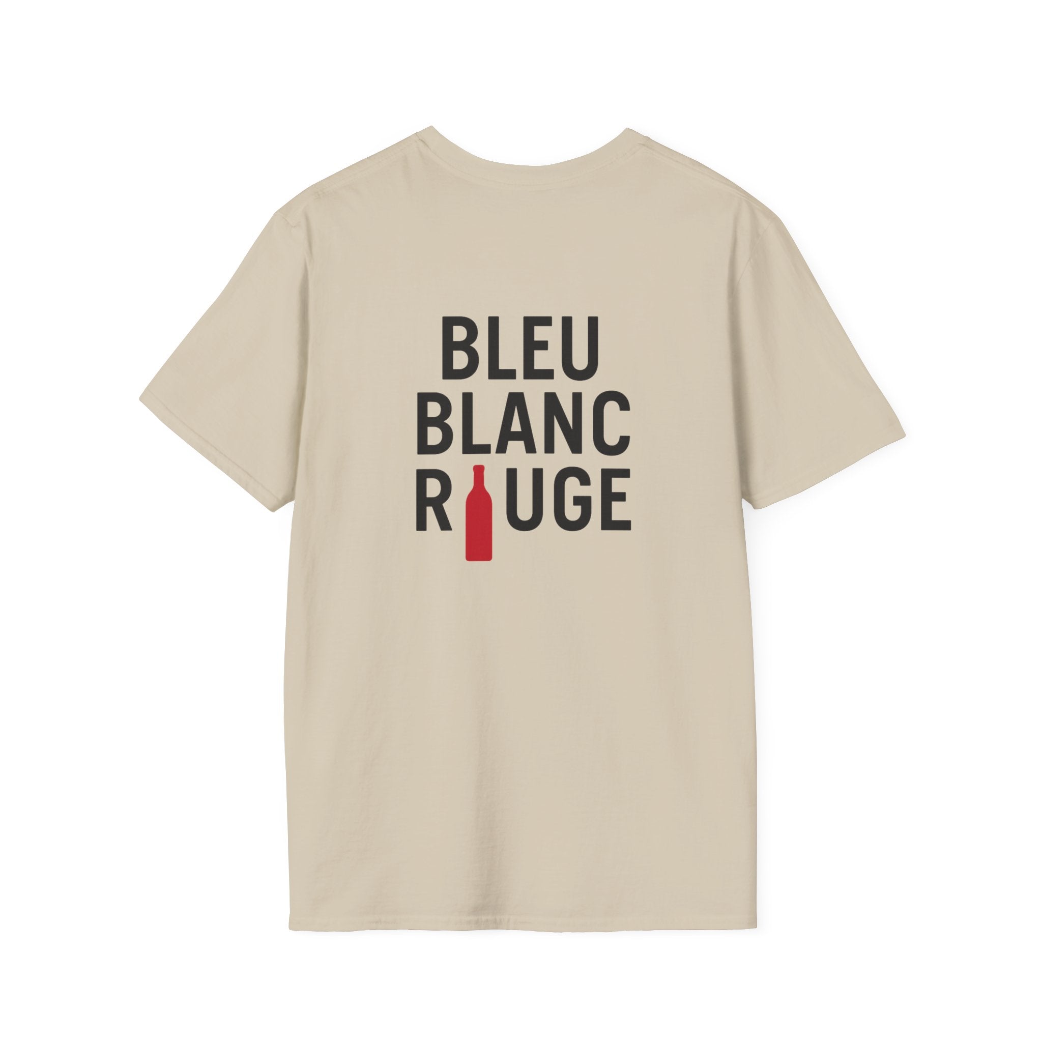 T-shirt La Famille Française marron clair – logo coq tricolore côté cœur et dos “Bleu Blanc Rouge” avec bouteille de vin rouge à la place du mot "rouge". 