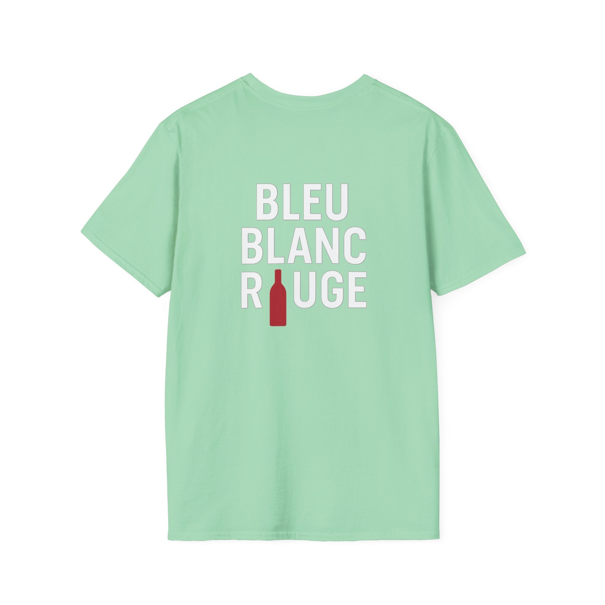 T-shirt La Famille Française vert menthe – logo coq tricolore côté cœur et dos “Bleu Blanc Rouge” avec bouteille de vin rouge à la place du mot "rouge". 